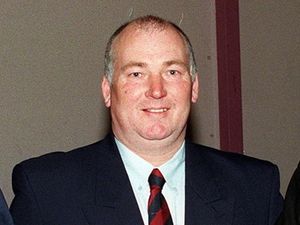 Supporting image for story: Tributes for football and bowls stalwart Allan Rogers