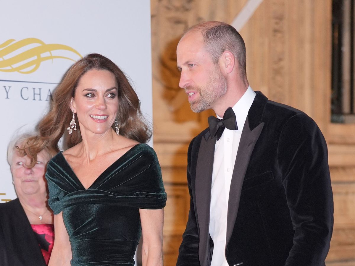 Kate says her children were &lsquo;very sad&rsquo; to miss Paddington at Royal Variety show