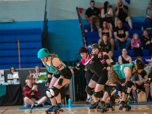 Supporting image for story: Top Scottish roller derby team ‘thrilled’ at Meadowbank stadium homecoming