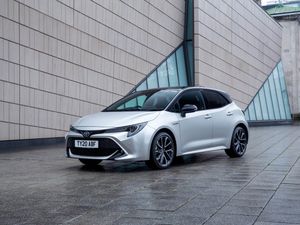 Supporting image for story: The new cars that will do 60mpg