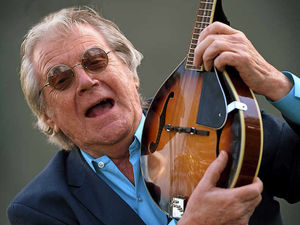 Supporting image for story: Walsall musician in fundraising gig