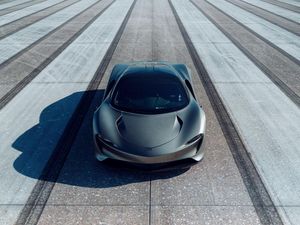 Supporting image for story: McLaren concludes Speedtail testing with new 250mph top speed