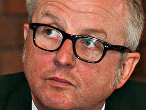 Supporting image for story: Ian Austin calls on Tories to boost skills