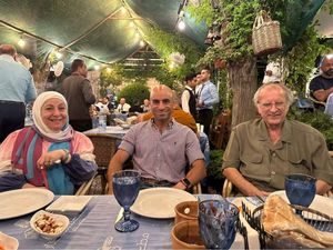 Supporting image for story: I’ll carry them out if necessary: British professor urges family to flee Lebanon