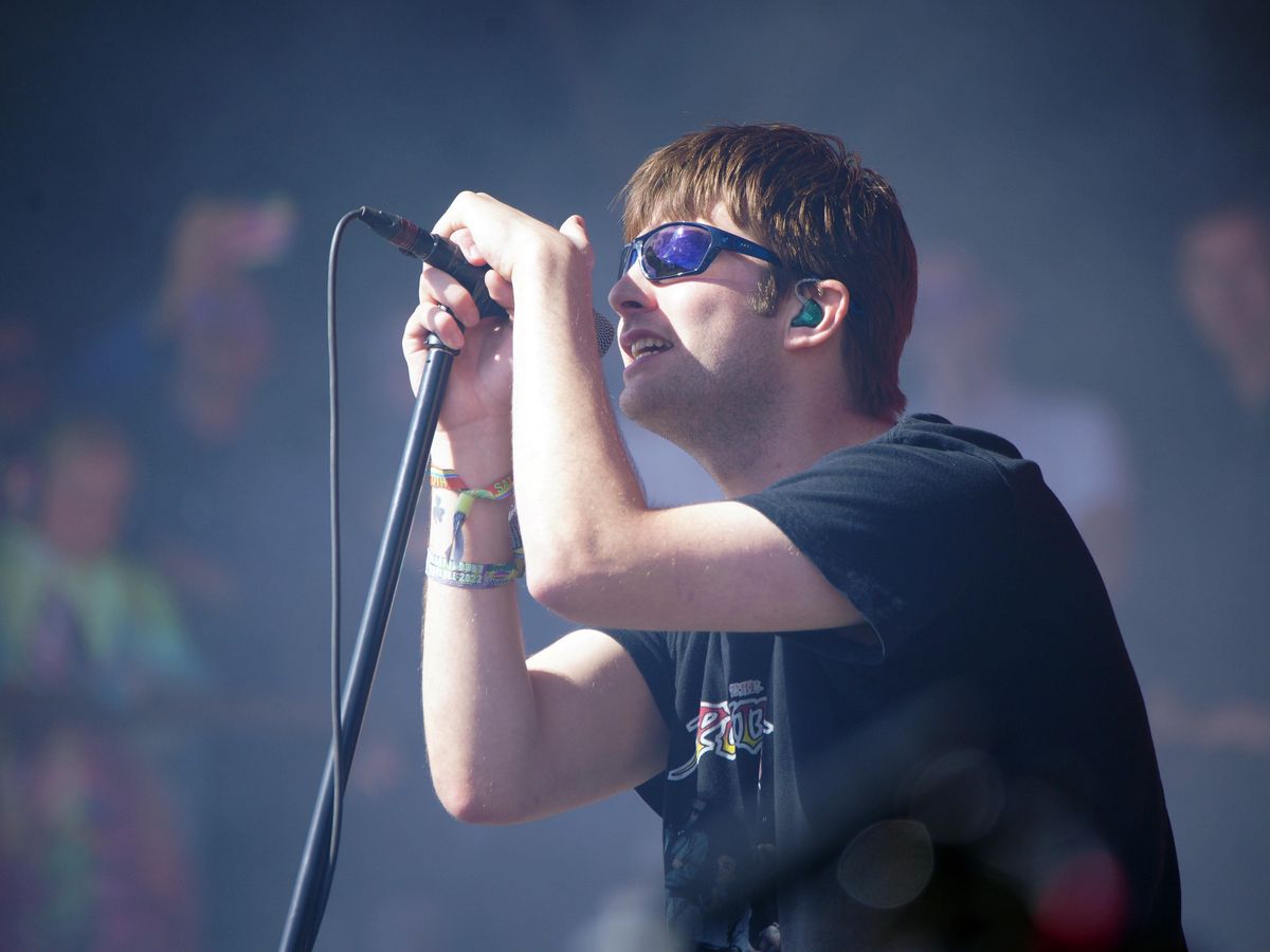 &lsquo;Free Palestine&rsquo; gets biggest cheer as Fontaines DC perform penultimate slot