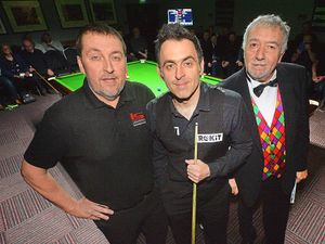 Supporting image for story: Rocket Ronnie O'Sullivan right on cue in Wolverhampton