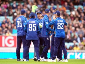 Supporting image for story: On your bike – England take different mode of transport to Oval due to traffic