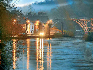 Supporting image for story: New Shropshire floods alert as rain hits