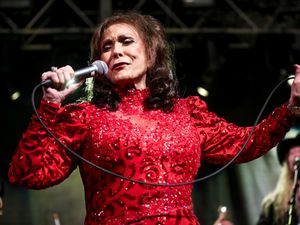 Supporting image for story: Loretta Lynn remembered fondly as a ‘cantankerous little pistol’ following death