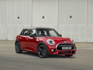 Supporting image for story: Mini Cooper S Works 210 is raucous, noisy fun – but don’t expect the last word in driver involvement