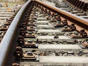 Supporting image for story: Vote under way by 40,000 railway workers on whether to strike over jobs and pay