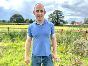 Supporting image for story: Shropshire navy veteran helps create special poppy pin to mark 80th anniversary of D-Day landings