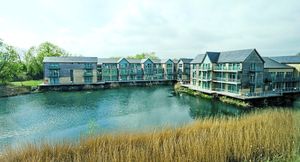 See you lake-r – The De Vere hotel has a perfect setting in the heart of the Cotswolds Water Park