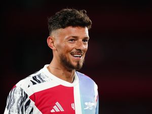 Supporting image for story: Thomas Tuchel says Ben White ‘wants to be back’ in England squad