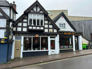Supporting image for story: Listed building which houses popular Shrewsbury Spanish restaurant is put up for sale