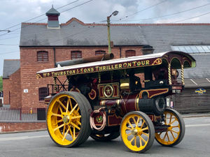 Supporting image for story: Historic vehicles steam in to star at Severn Valley Railway show