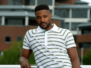 Supporting image for story: WATCH: From Hollywood to Dudley - NCIS actor goes back to college