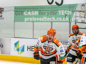 Supporting image for story: Telford Tigers target a winning double