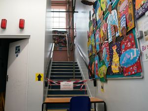 Supporting image for story: Almost 250 temporary classrooms on order to counter school concrete crisis