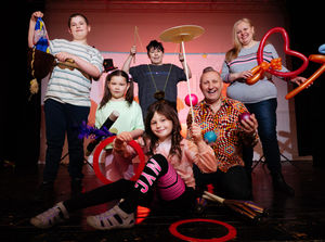 Supporting image for story: Veteran professional entertainer holds workshops for children to learn circus tricks