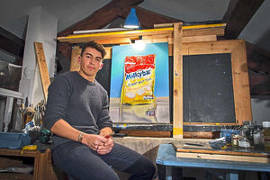 Supporting image for story: Disney painter acclaims Llanidloes bricklayer and self-taught artist