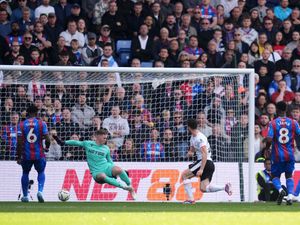 Supporting image for story: Diogo Jota strike enough for Liverpool to see off Crystal Palace