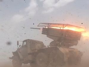 Supporting image for story: Russian missiles and drones target Kyiv for five hours