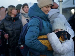 Supporting image for story: UK could welcome hundreds of thousands of Ukrainian refugees, says Javid