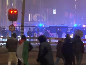 Supporting image for story: Dutch PM cancels climate trip after attacks on Israeli football fans