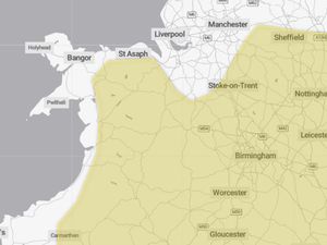 Supporting image for story: Met Office issues fresh weather warning for West Midlands as Storm Goretti expected to bring 'heavy snow' to region - latest details here