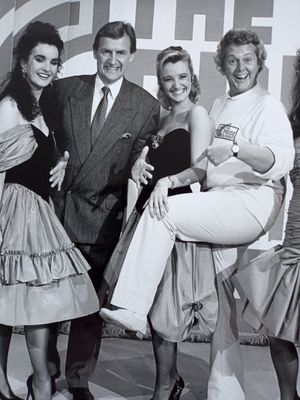 The face of ITV's local news, Bob Warman, presenting The Price Is Right in 1989