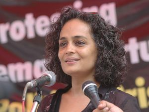 Supporting image for story: Arundhati Roy hailed as ‘luminous voice of freedom’ as she wins literary award