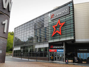 Supporting image for story: Cineworld in Telford evacuated after vaper sets off fire alarm 