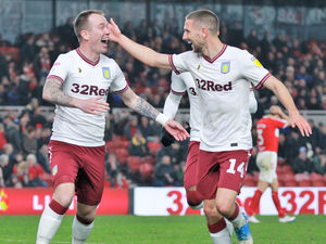 Supporting image for story: Aston Villa to decide future of out-of-contract players once January window closes