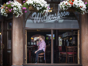 Supporting image for story: Find out which Shropshire Wetherspoons pulls second cheapest pint in the UK