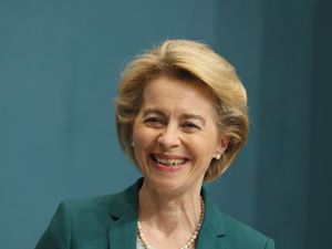 Supporting image for story: EU ends threat to override NI Brexit deal in bid to control vaccine exports