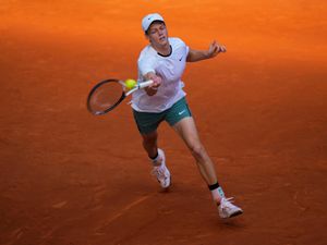 Supporting image for story: Jannik Sinner rules himself out of Rome with hip injury