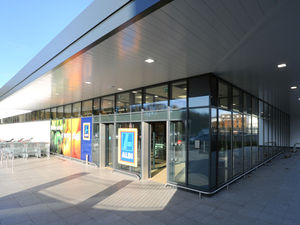 Supporting image for story: Jobs boost as Aldi to hire 413 extra workers in West Midlands and 220 in Staffordshire