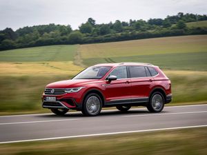 Supporting image for story: Updated Volkswagen Tiguan Allspace goes on sale from £32,135