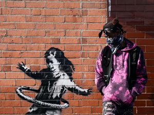 Supporting image for story