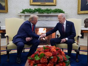 Supporting image for story: Trump returns to Washington in triumph and meets Biden at White House