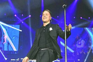 Supporting image for story: Review: Olly Murs, LG Arena, Birmingham