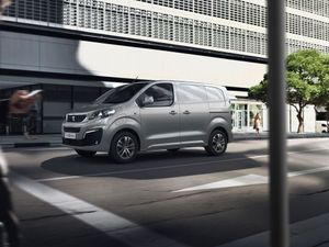 Supporting image for story: UK Drive: Peugeot’s e-Expert arrives as an electric van for all occasions