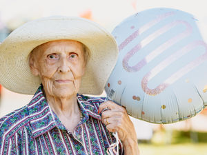 Supporting image for story: 'Peg' celebrates 100th birthday with her family