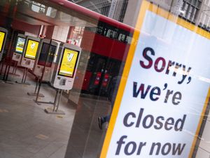 Supporting image for story: Fifth of pubs, restaurants and cafes slash hours over energy bill rises