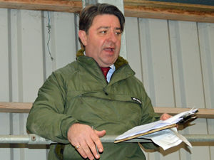 Supporting image for story: Record price per-kilo averages headline flying store cattle trade