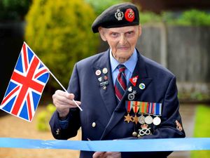Supporting image for story: WW2 tank driver Les, 99, guest of honour in Shifnal