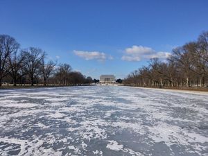 Supporting image for story: Watch this guy skate on the Lincoln Memorial Reflecting Pool after it froze over