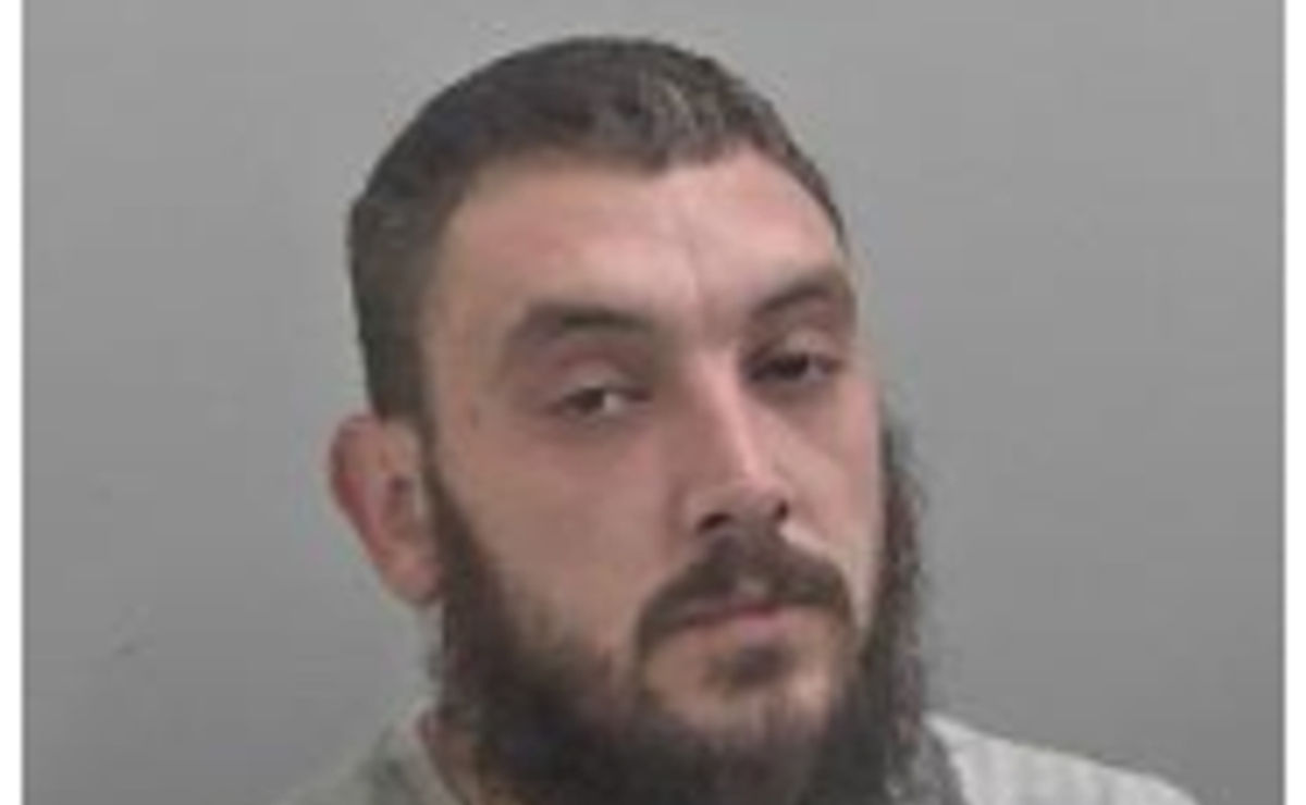 Man with links to Worcestershire and the West Midlands is sought by police