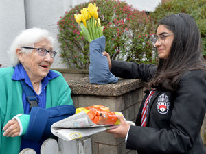 Supporting image for story: 'They have been the kindest': Family-run Wolverhampton shop praised for helping elderly in community